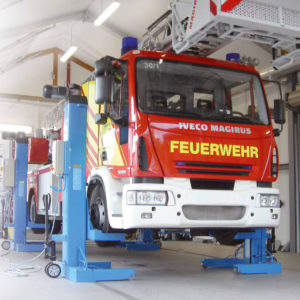 Mobiler Radgreifer für LKW, Bus, Transporter Rema-Maschinen AG 2
