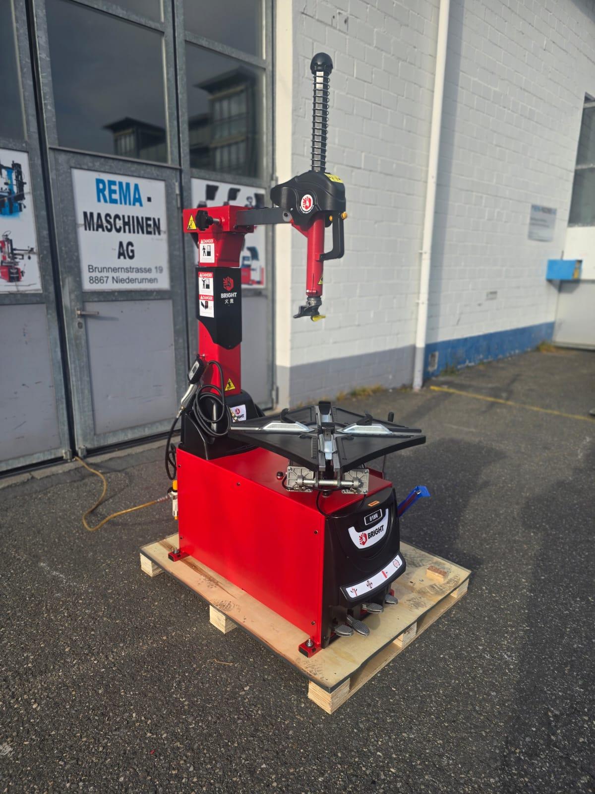 Pneumontiermaschine LC818N mit Inverter Motor PKW Pneumontiermaschinen 3 Pneumontiermaschine LC818N mit Inverter Motor Rema-Maschinen AG 3