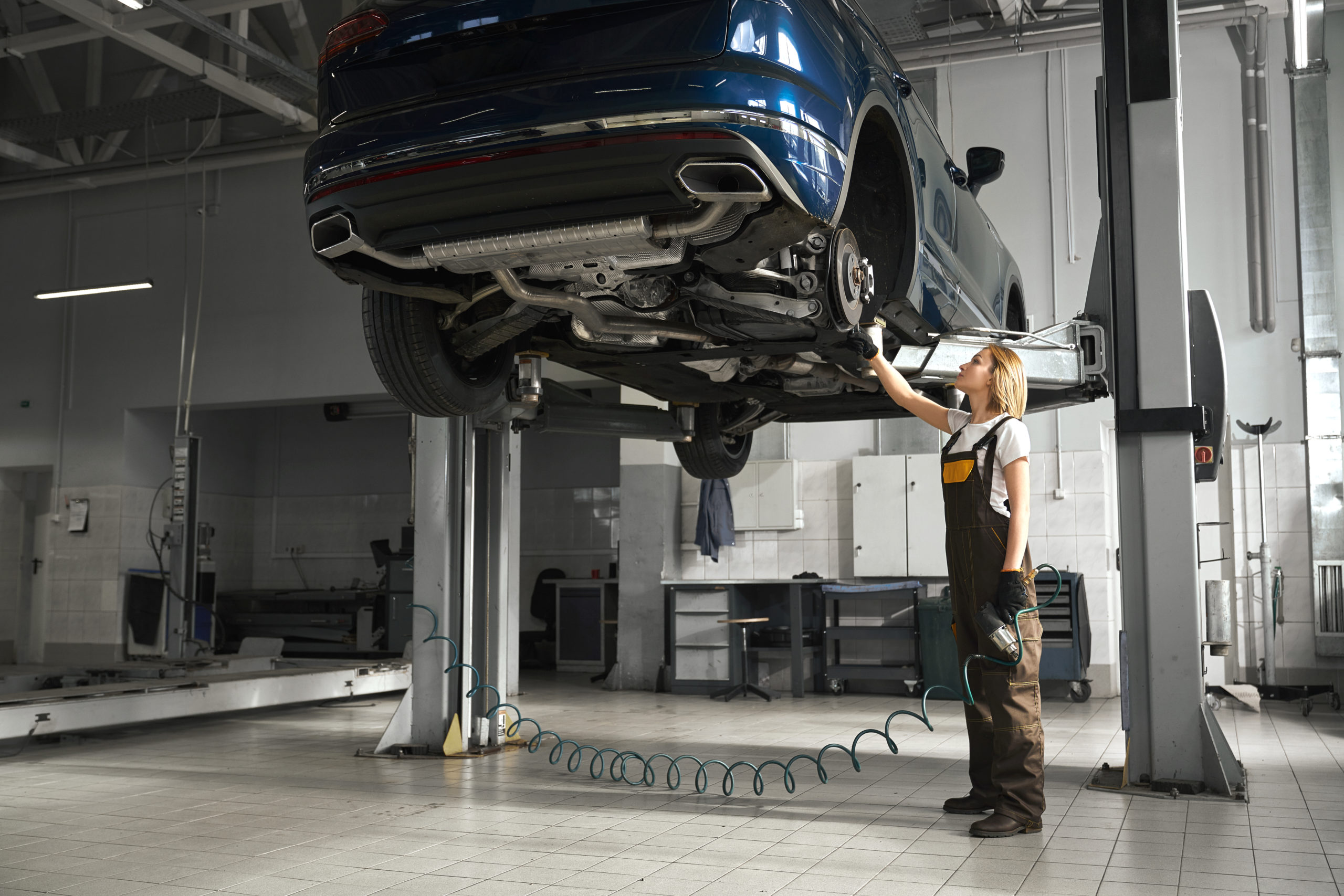 Auto - Automechaniker